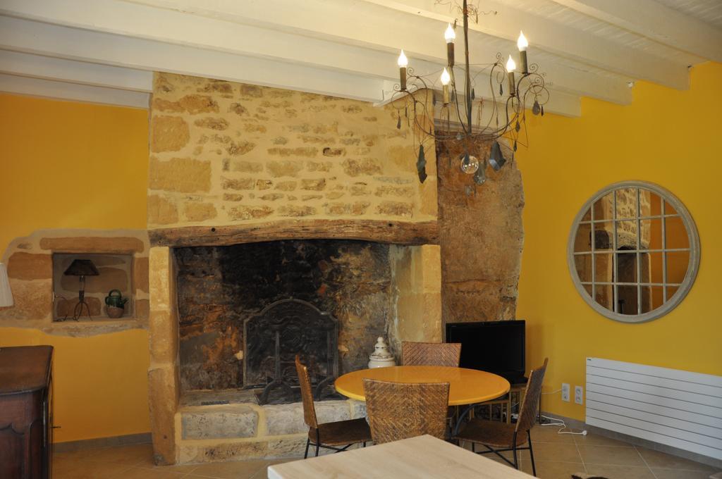 Gite Chez Le Gaulois カルサック・アイヤック エクステリア 写真